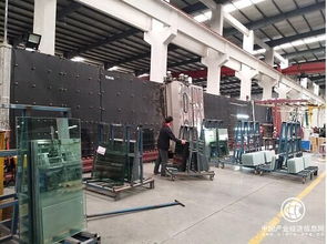 李抒航與顧端青實(shí)地考察青鷹已并購(gòu)項(xiàng)目上海德聯(lián)玻璃廠技術(shù)服務(wù)